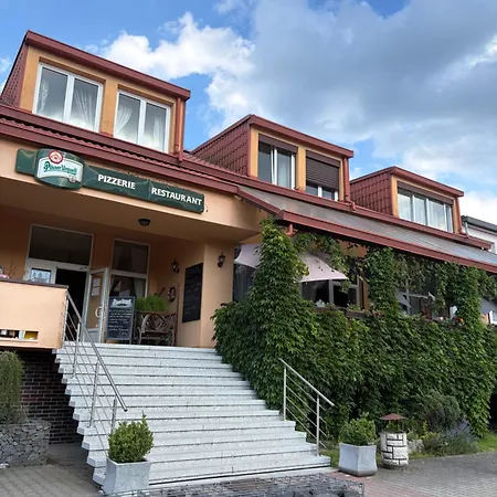 Pizzerie Osicko Gæstehus 3*